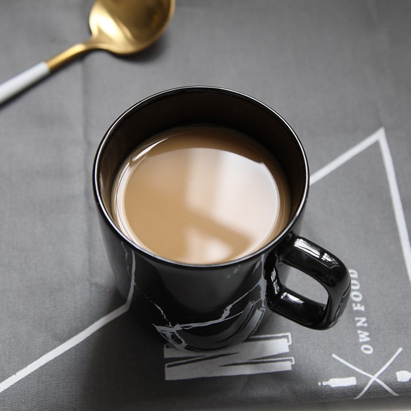 Black & White Marble Mug