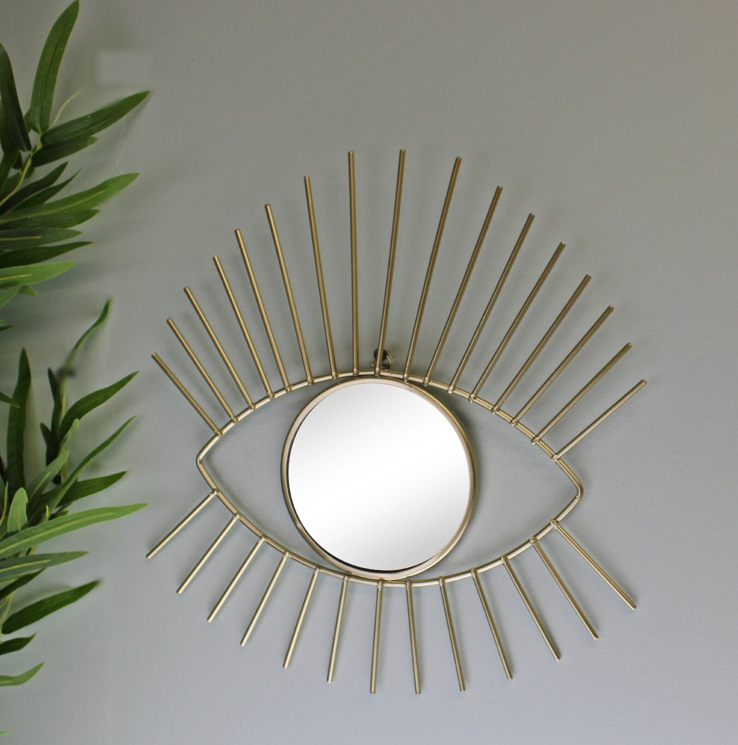 Gold Metal Eyelash Accent Mirror